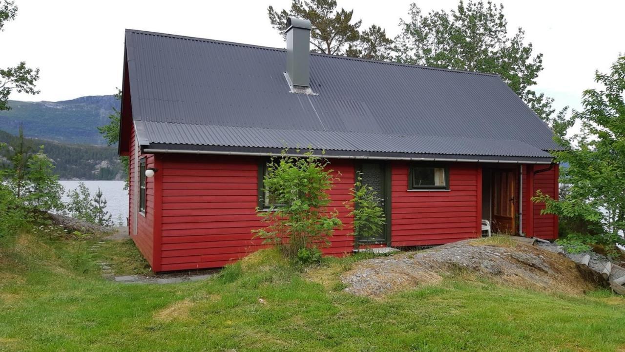 Teigen Leirstad, Feriehus Og Hytter Eikefjord エクステリア 写真